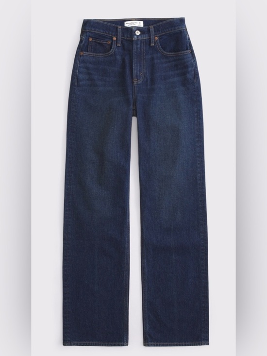 Abercrombie & Fitch Denim - NWT Abercrombie & Fitch High Rise 90s Relaxed Martini
Embroidered
Jean - Size 27